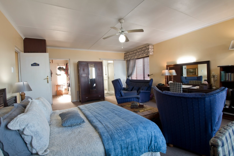 11 Bedroom Property for Sale in Dana Bay Western Cape
